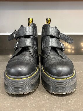 Dr. Martens Devon Size 9 Women’s Black Leather Platform Boot with Flower Buckle
